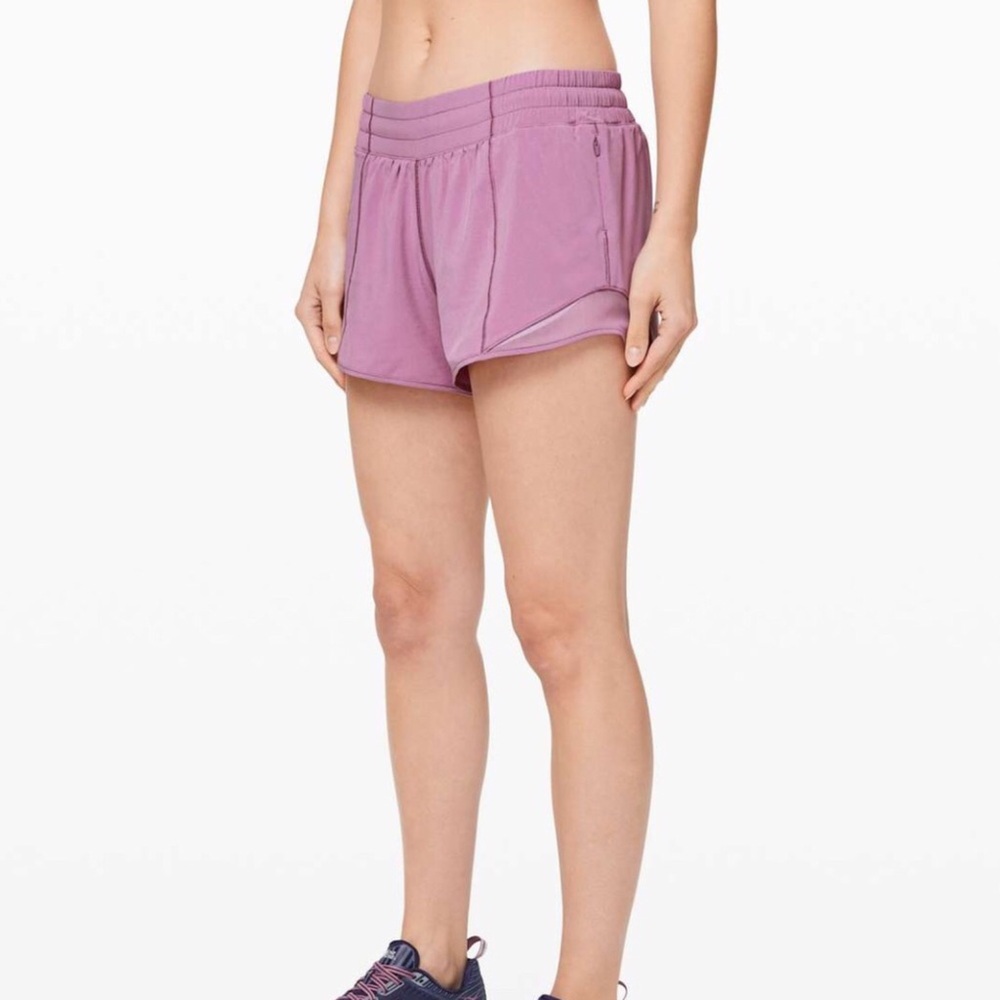 🌼Lululemon Hotty Hot Short II *Long 4" Size 4 Jubilee